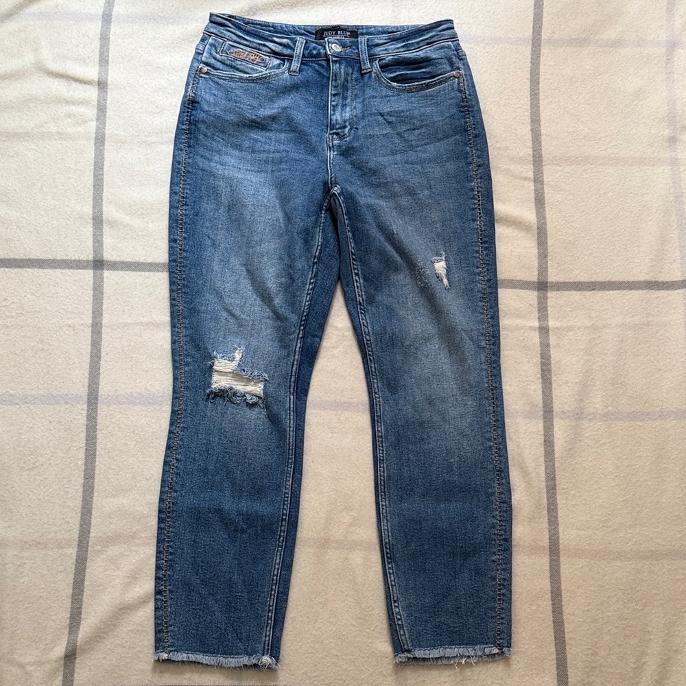 Judy Blue “Howdy” Western Boyfriend Fit Jeans Size 7/28